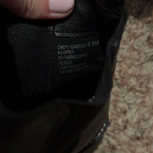 Madden Girl Black Ankle Boots - Picture 3 of 4